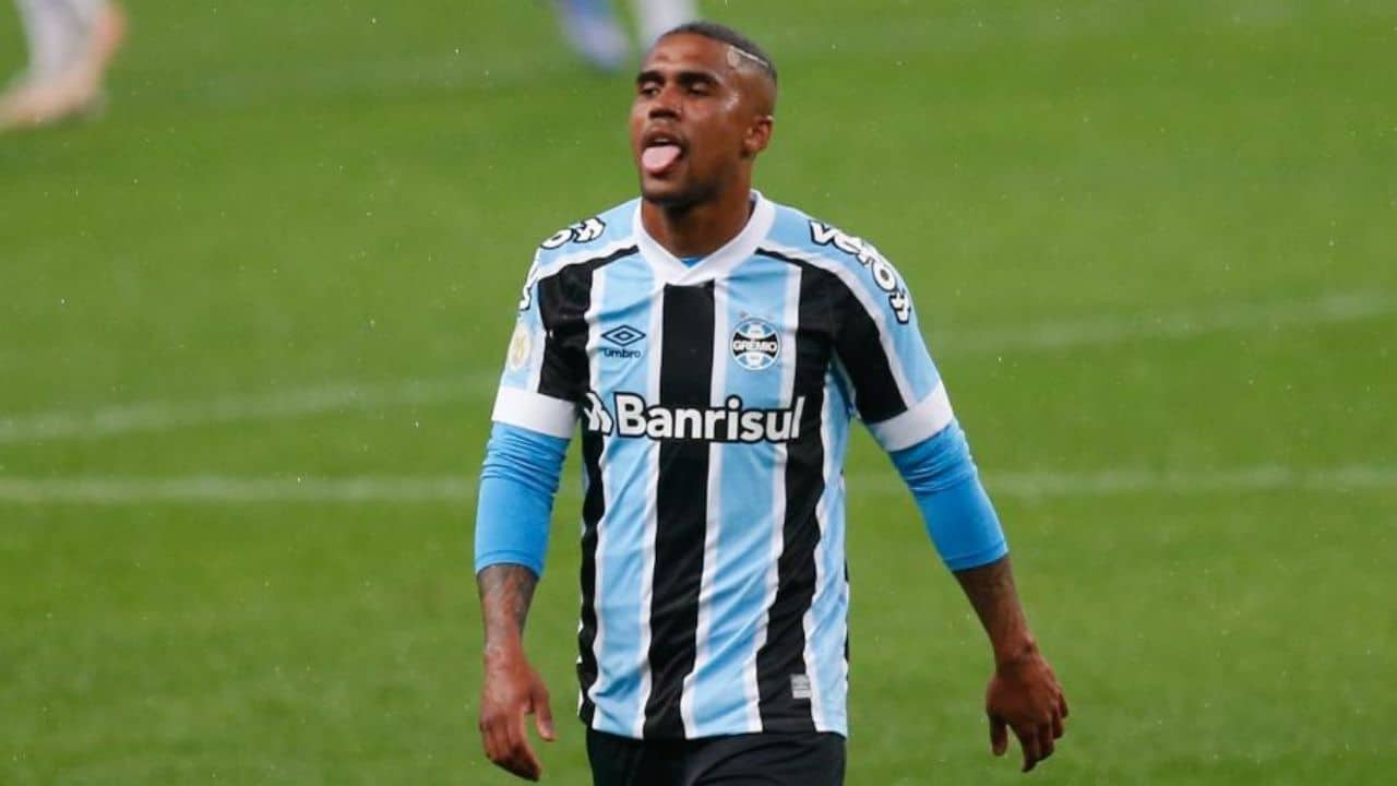 Botafogo toma decisão e quer dar chapéu no Grêmio 