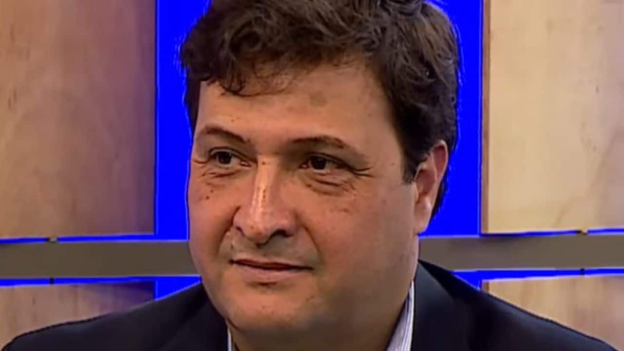 Presidente Alberto Guerra Grêmio GreNal contratações