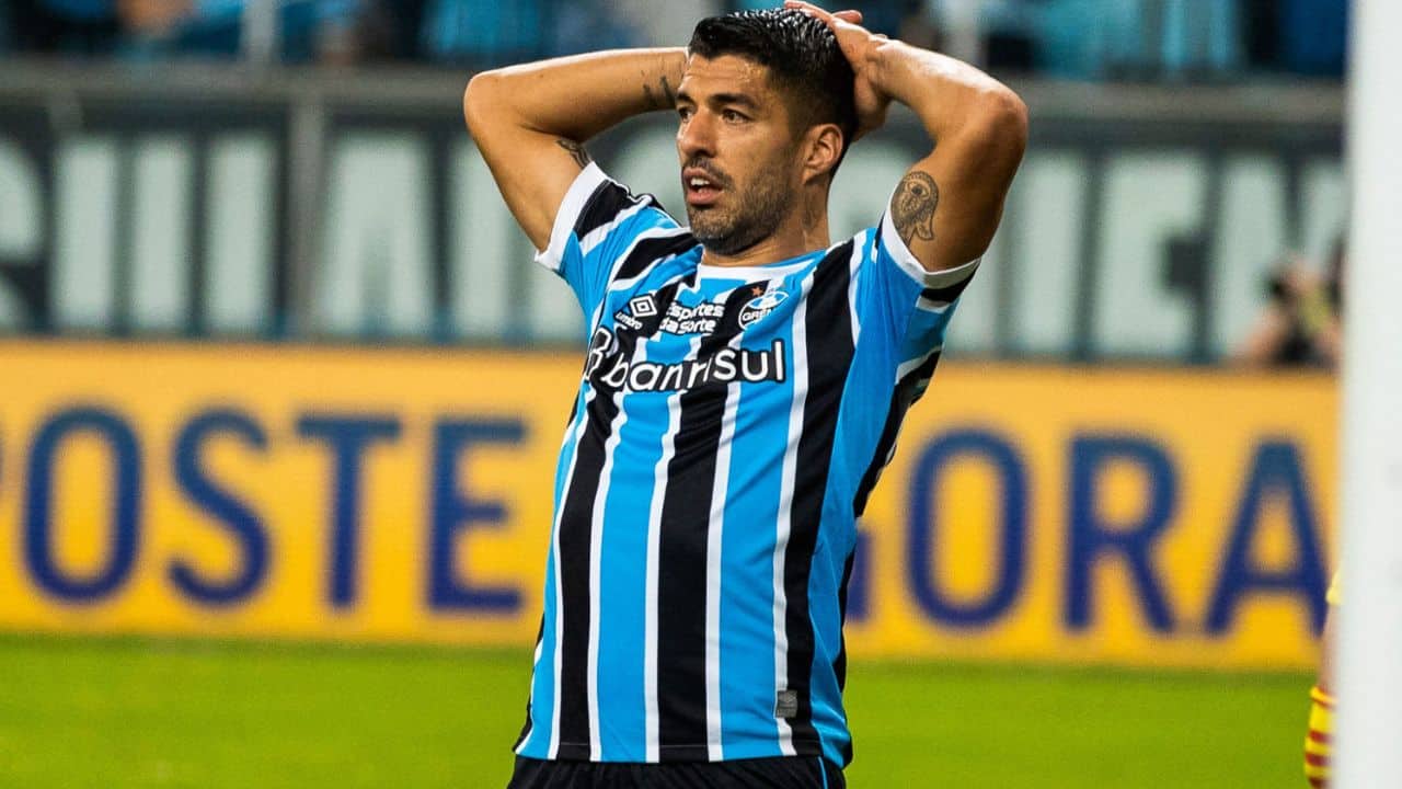 Bragantino x Grêmio Luis Suárez