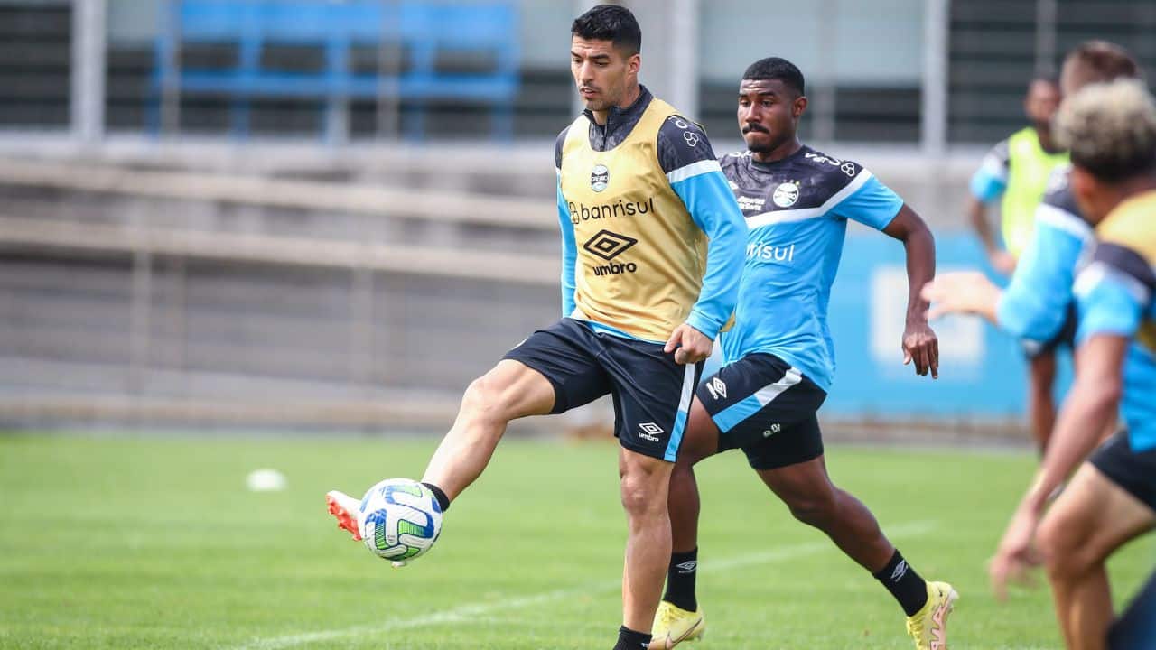 Suárez treino do Grêmio