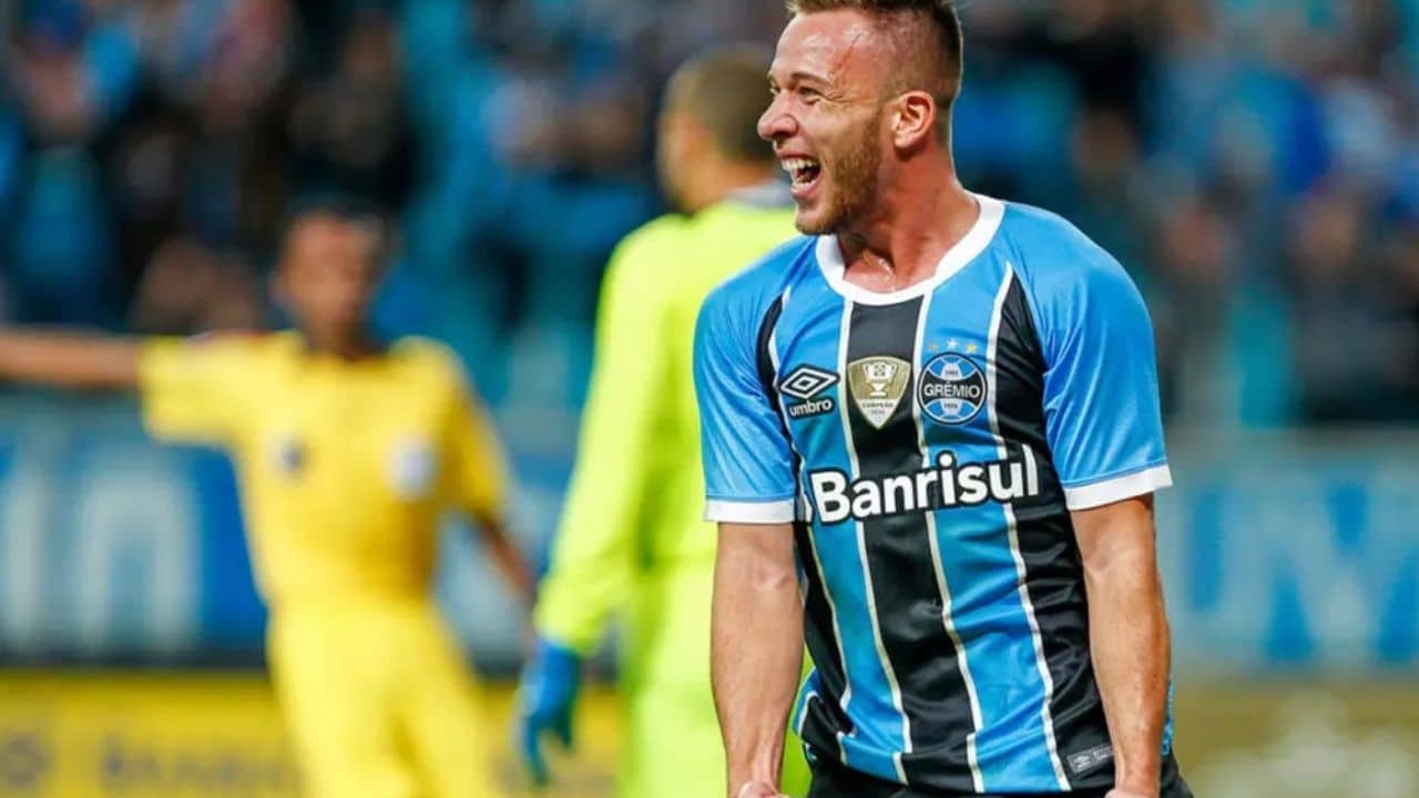 Arthur ex-Grêmio