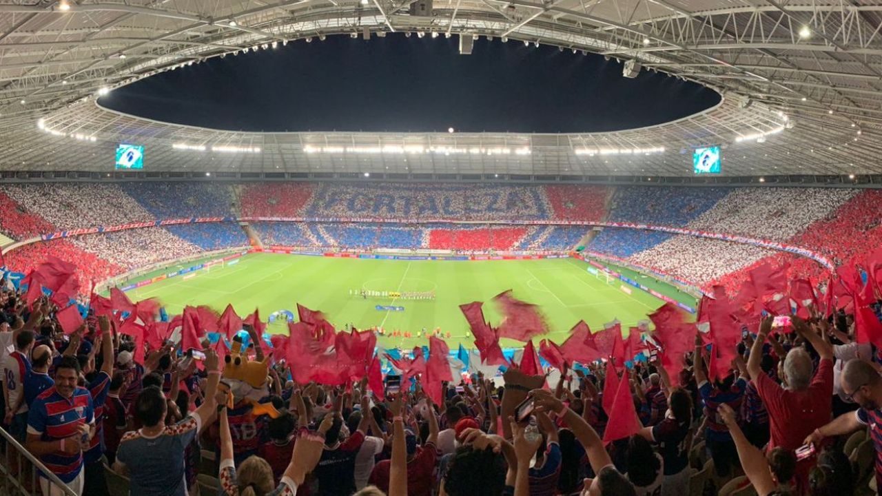 Punição para a torcida do Fortaleza começa a valer já no jogo contra o Grêmio; veja