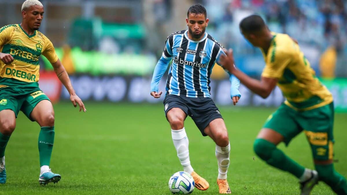 Pepê Abre O Jogo Sobre O Que Pensa Do Novo Esquema Do Grêmio