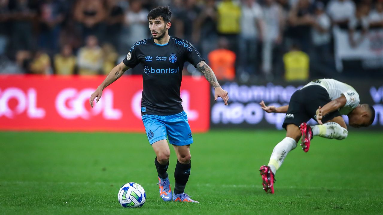 Jogo de oito gols: Grêmio coleciona estatísticas interessantes após duelo  frenético