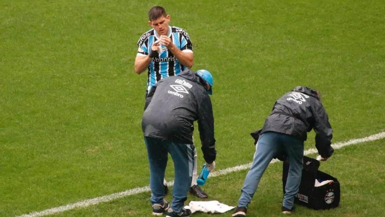 pelo depoimento ganhou tudo aqui 👀 #obolanascostas #gremio #scinter