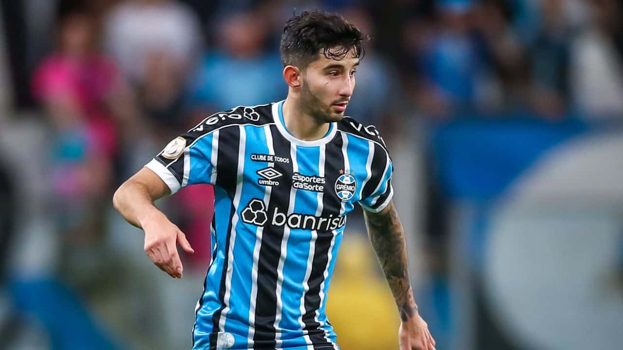 Villasanti Grêmio renovação Série A