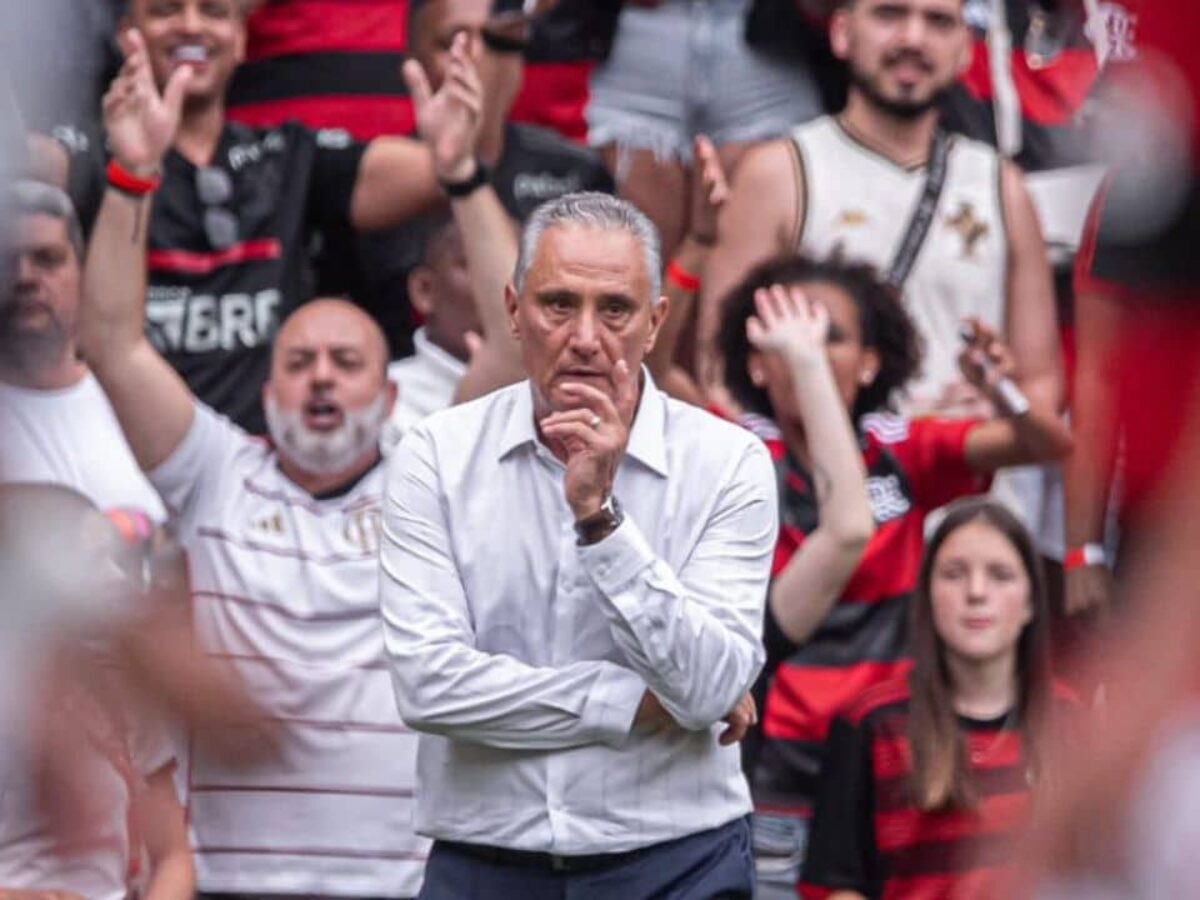 Com desfalques, Flamengo libera a lista de relacionados para jogo contra o  Grêmio