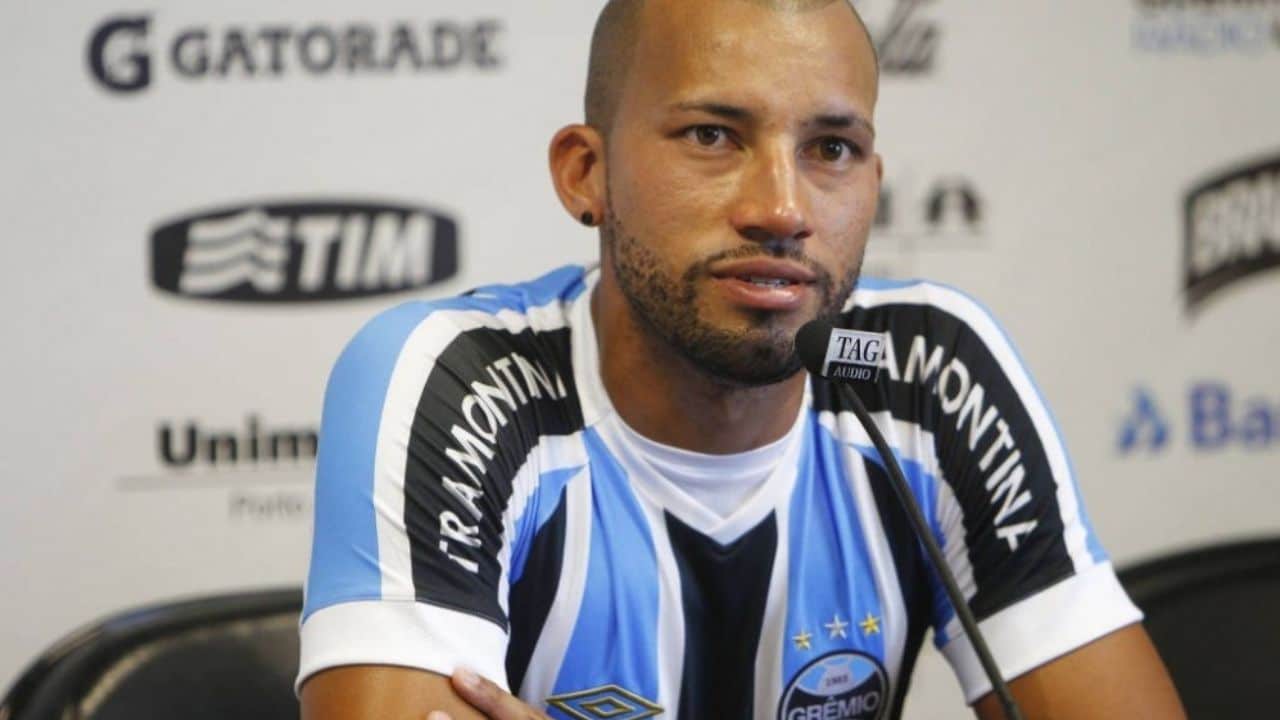 ex-jogador do Grêmio 