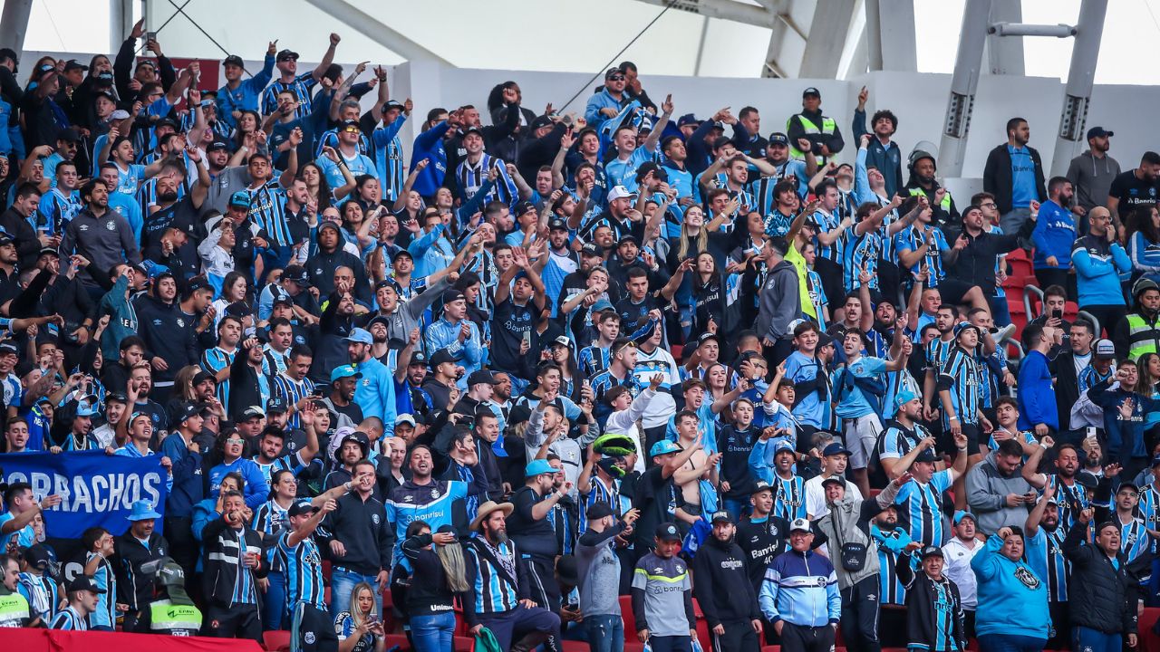 Torcida do Grêmio GreNal 440 Brasileirão 2023