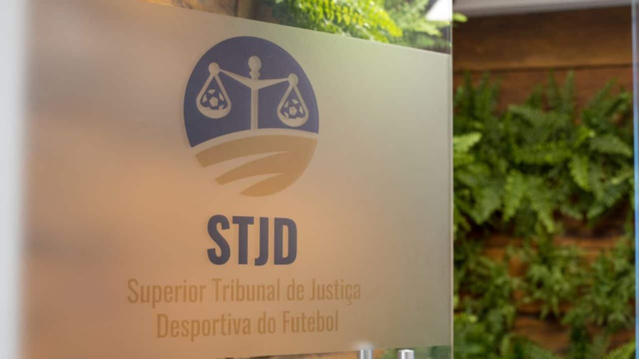 STJD Grêmio Renato Portaluppi e Reinaldo