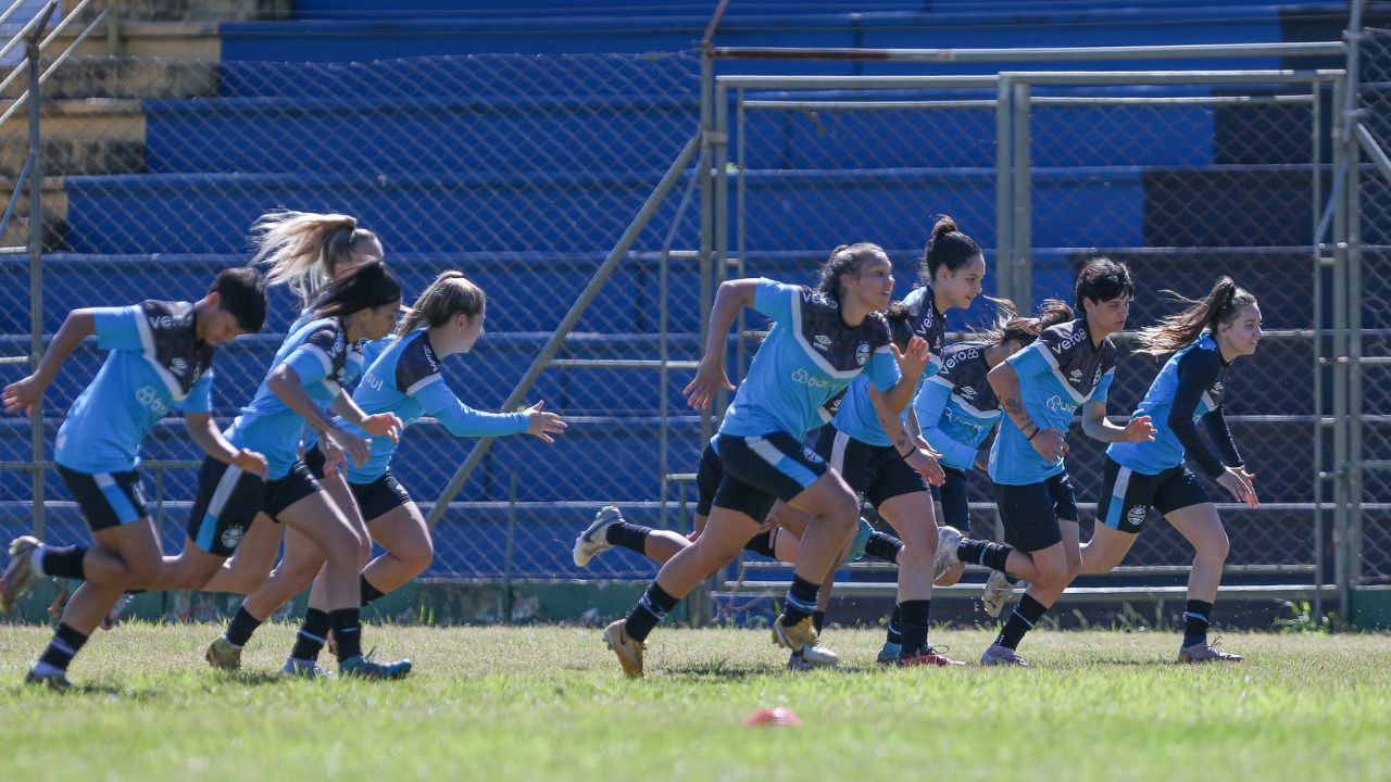 Gurias do Grêmio treino Brasil Ladies Cup Sub-20 2023