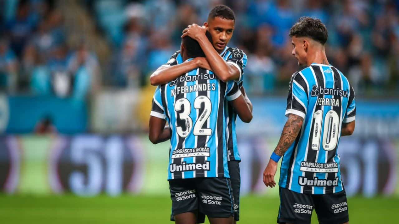 Guris do Grêmio - após virada - sobre o Flamengo