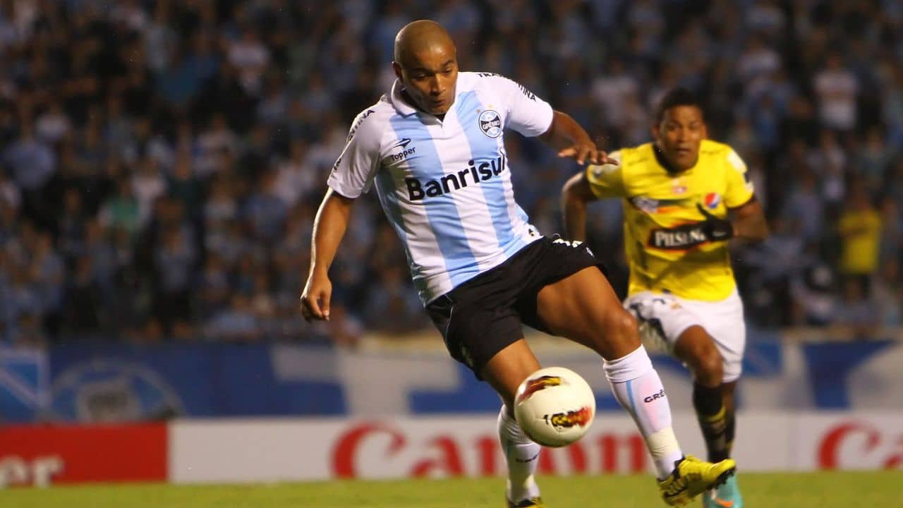 Grêmio x Barcelona-EQU - Copa Sul-Americana 2012 Luxemburgo