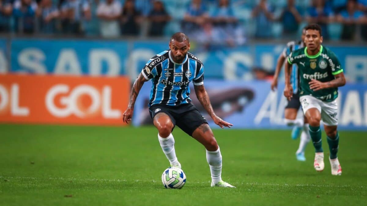 portaldogremista.com.br renato trabalha joao pedro galvao como homem surpresa do gremio entenda gremio joao pedro galvao