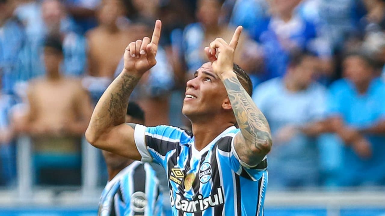 portaldogremista.com.br top 3 jogadores do gremio resolveram grenais epicos neste seculo gremio grenal jael