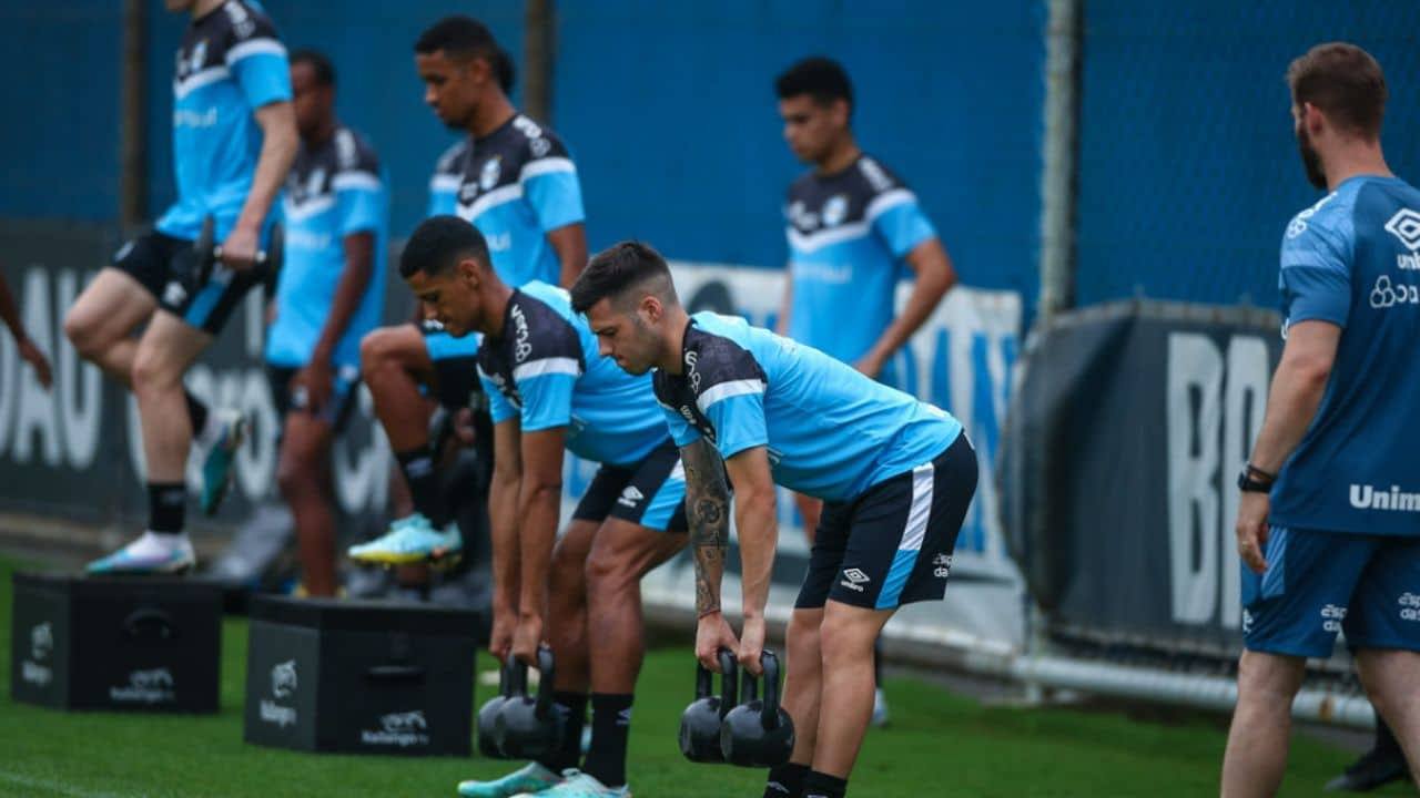 Data Fifa - Grêmio - faz último treino antes da folga