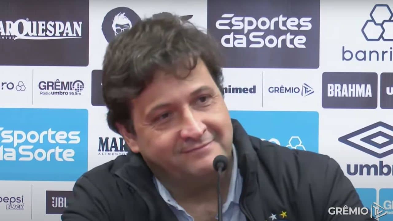 Grêmio ajuda moradores