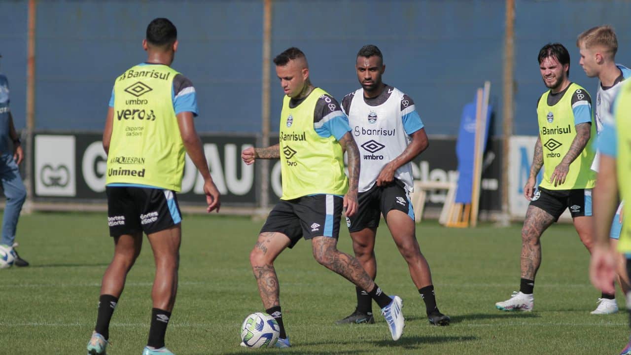 Grêmio treino Atlético-MG