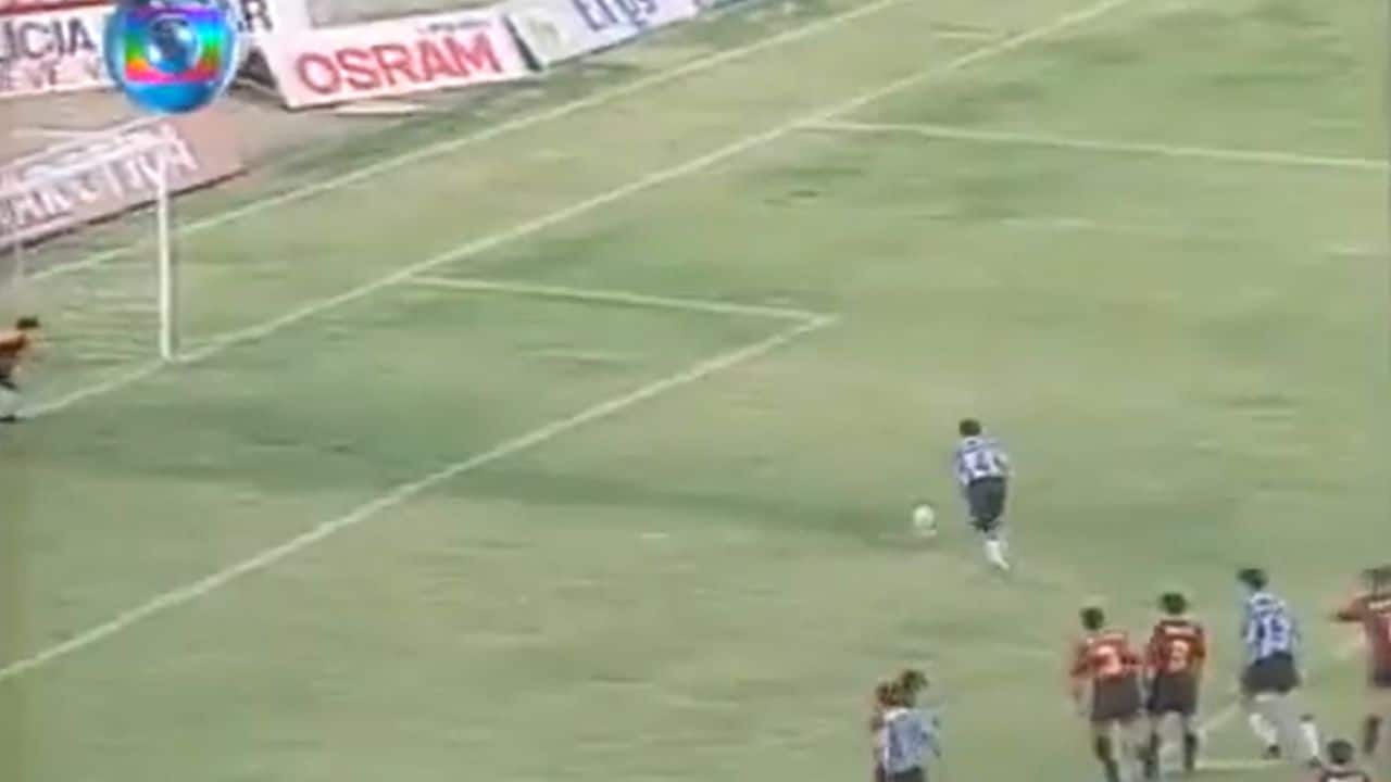 Há 29 anos - Grêmio vencia o Sport - veja os gols