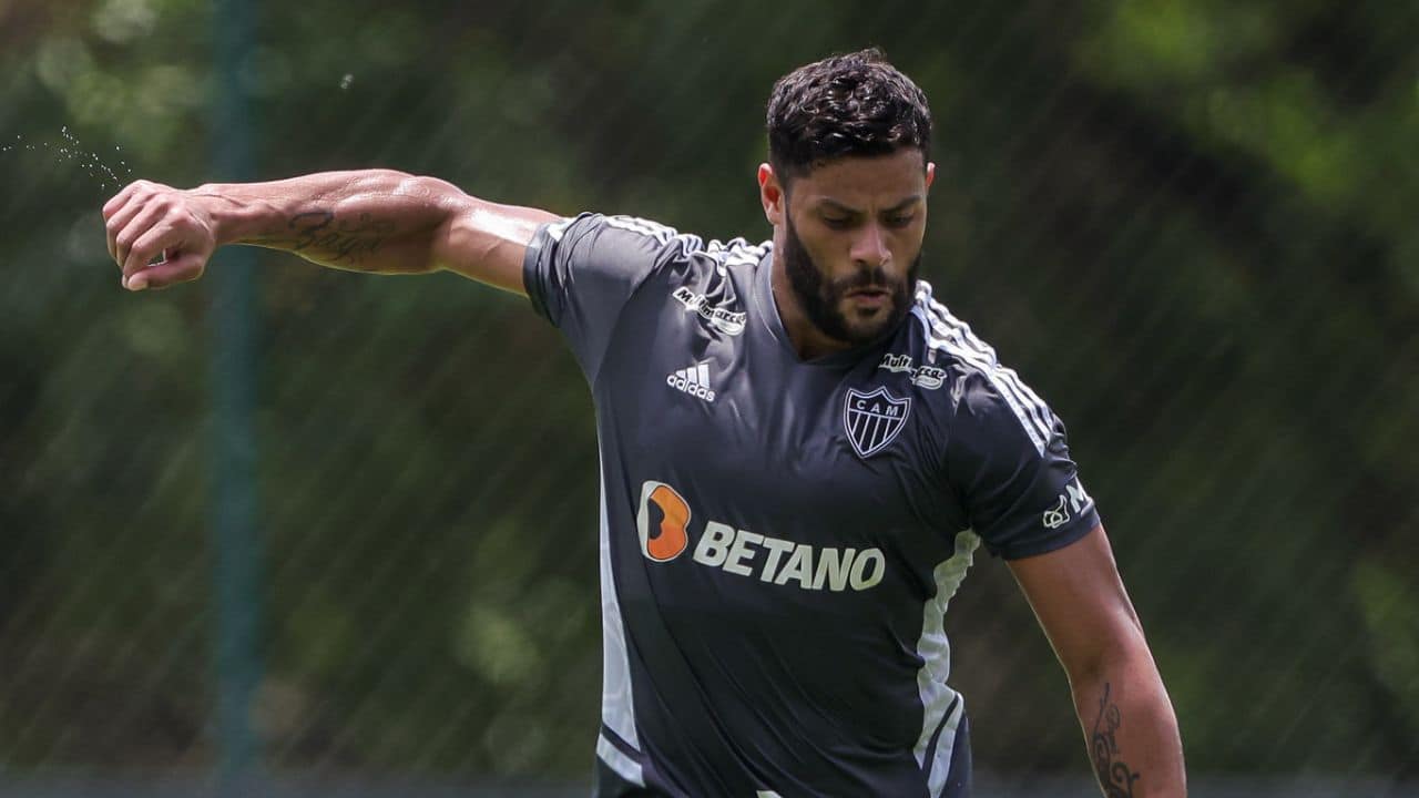 Hulk contra o Grêmio 