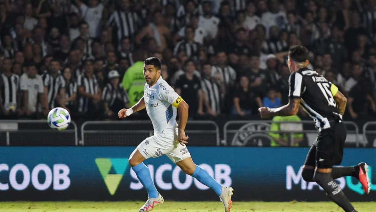 Suárez - é o craque da rodada - torcida do Grêmio em êxtase, veja