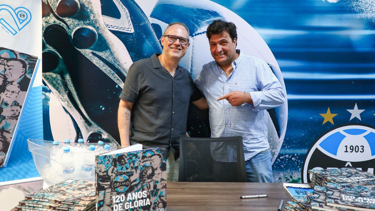 Lançamento do livro 120 anos de Glória Grêmio