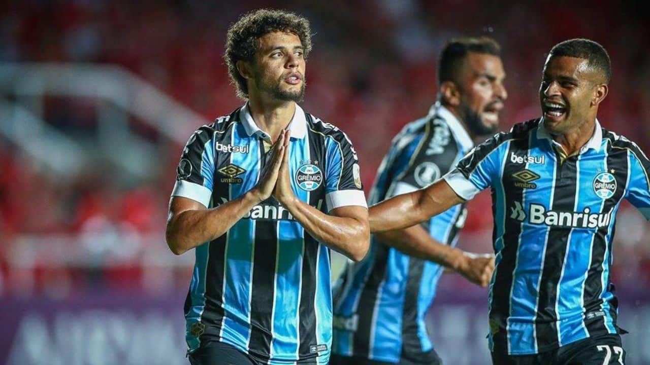 Lembra dele? - Victor Ferraz, ex-Grêmio -define destino e futuro é inusitado