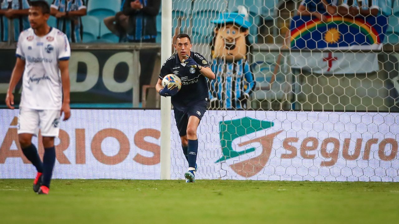 Grêmio x São José penalti