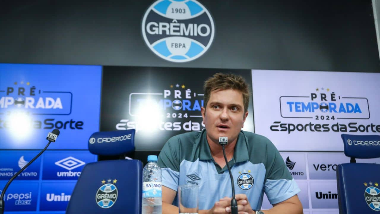 Departamento de futebol faz 'sinal positivo' Grêmio