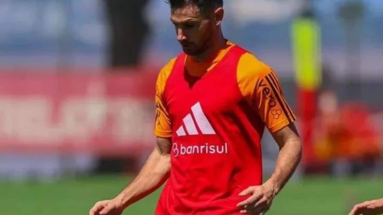 Lucas Alario Internacional