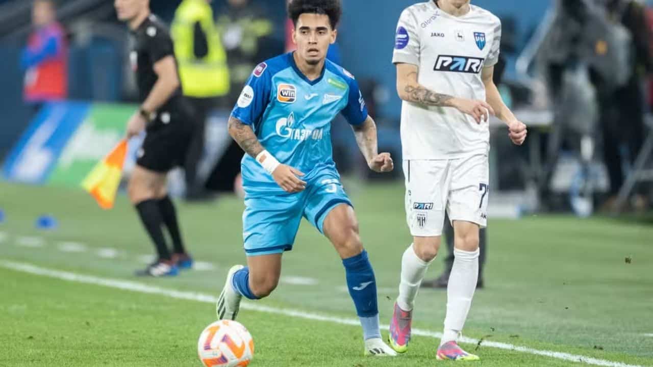 Du Queiroz chega ao Grêmio - mas qual é a sua condição física? - Veja