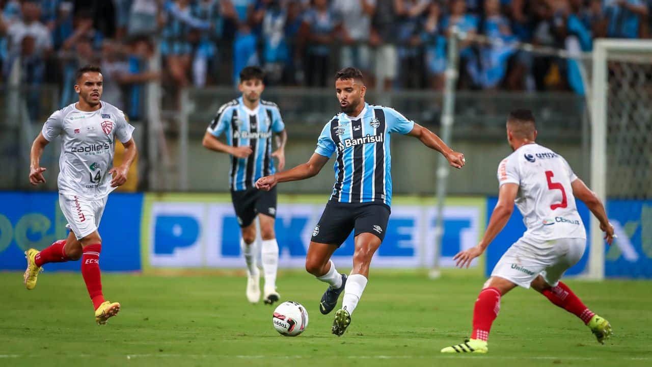 Grêmio x São Luiz: confira como os times entram em campo