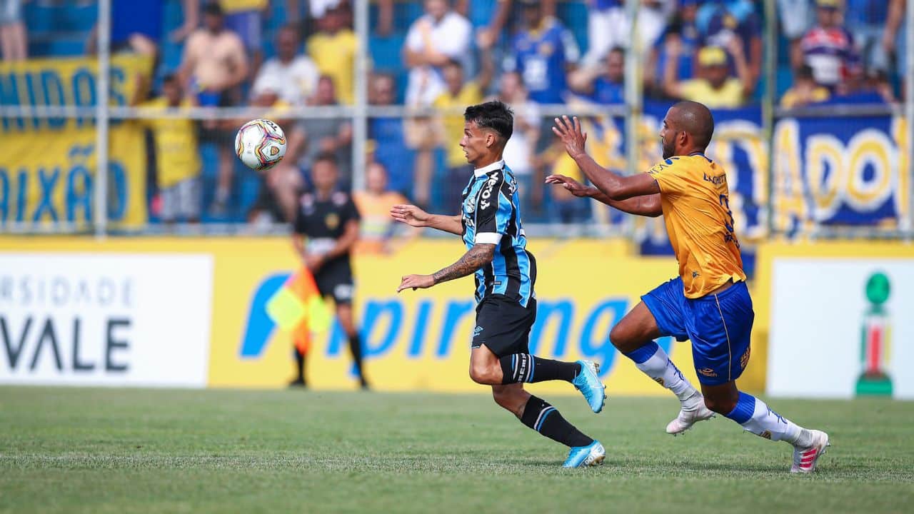 Grêmio Sofre Revés na Recopa Gaúcha em Partida Contra Internacional