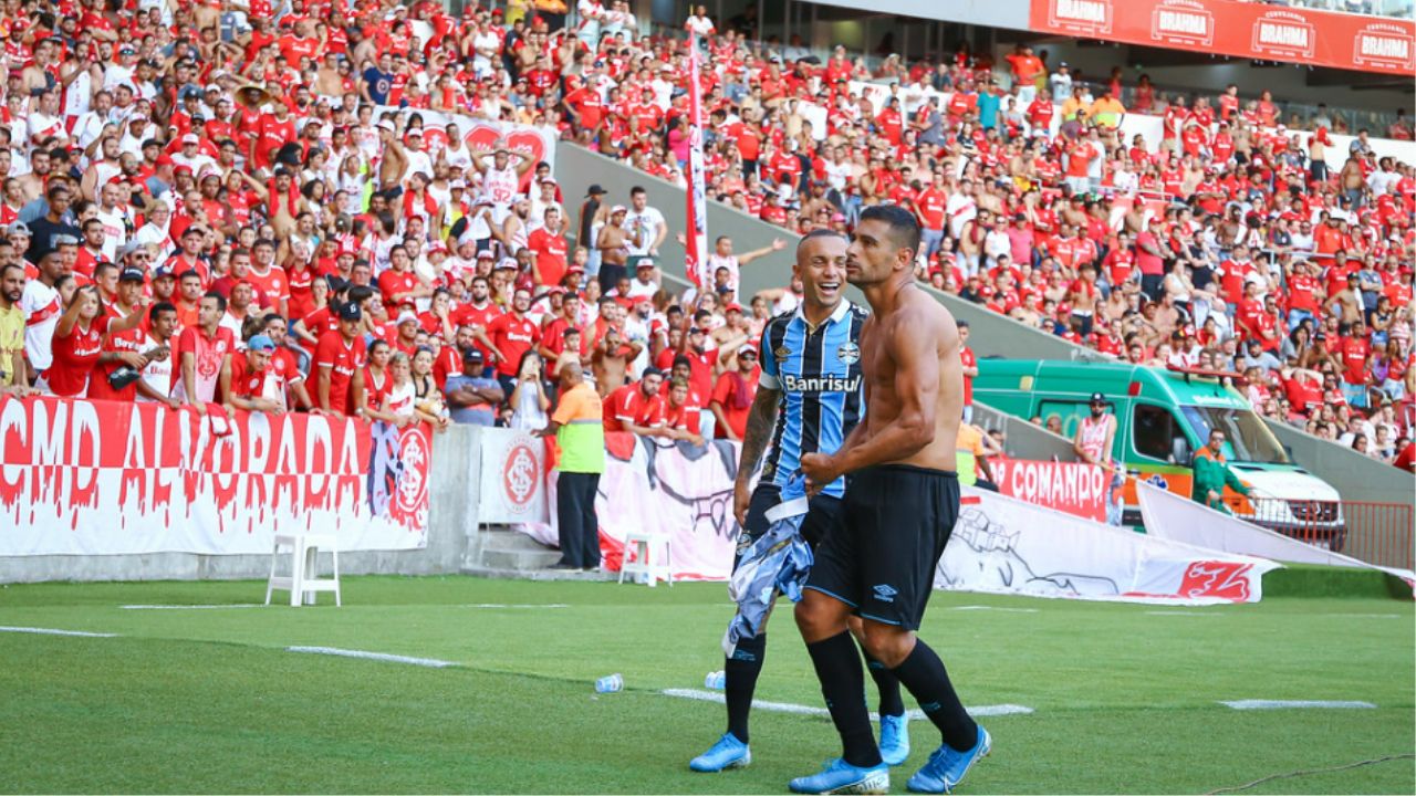 Há quatro anos, Diego Souza decidia clássico GreNal a favor do Grêmio