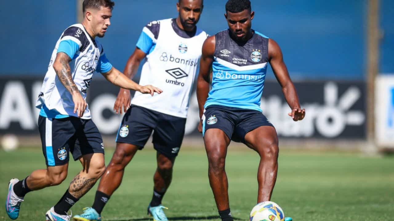 Jogador finalmente retorna - e poderá ser titular do Grêmio contra - o Avenida