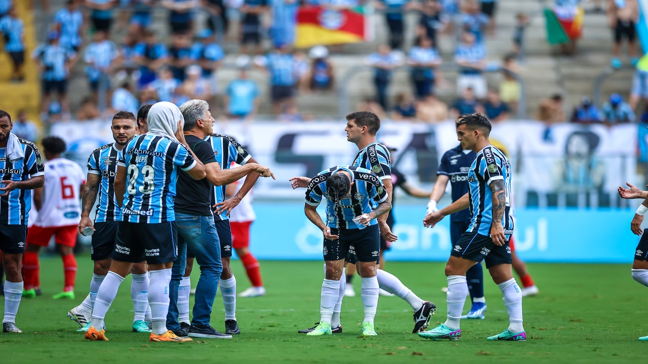 Renato em Grêmio x São Luiz