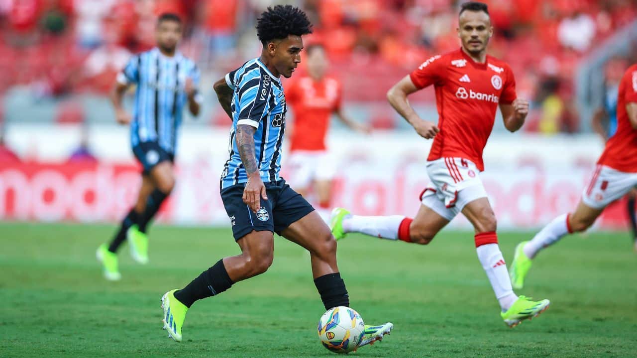 Du Queiroz Grêmio GreNal 441