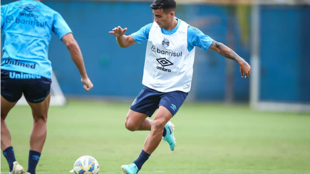 Análise Renato não pode deixar Cristaldo no banco de reservas do Grêmio