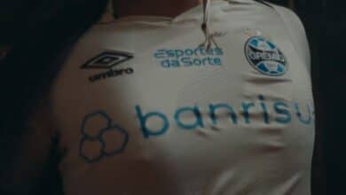Confira como ficou a camisa reserva do Grêmio para 2024