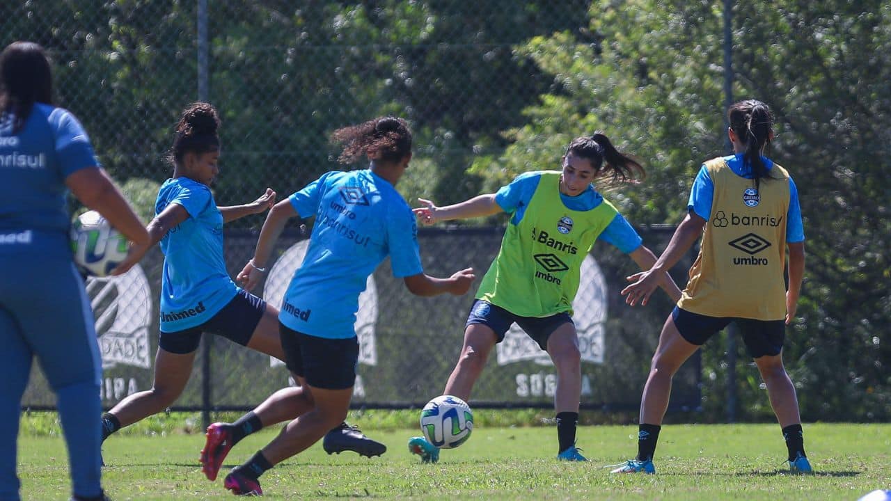 portaldogremista.com.br confira o aproveitamento das gurias gremistas em estreias no brasileirao treino gurias gremistas