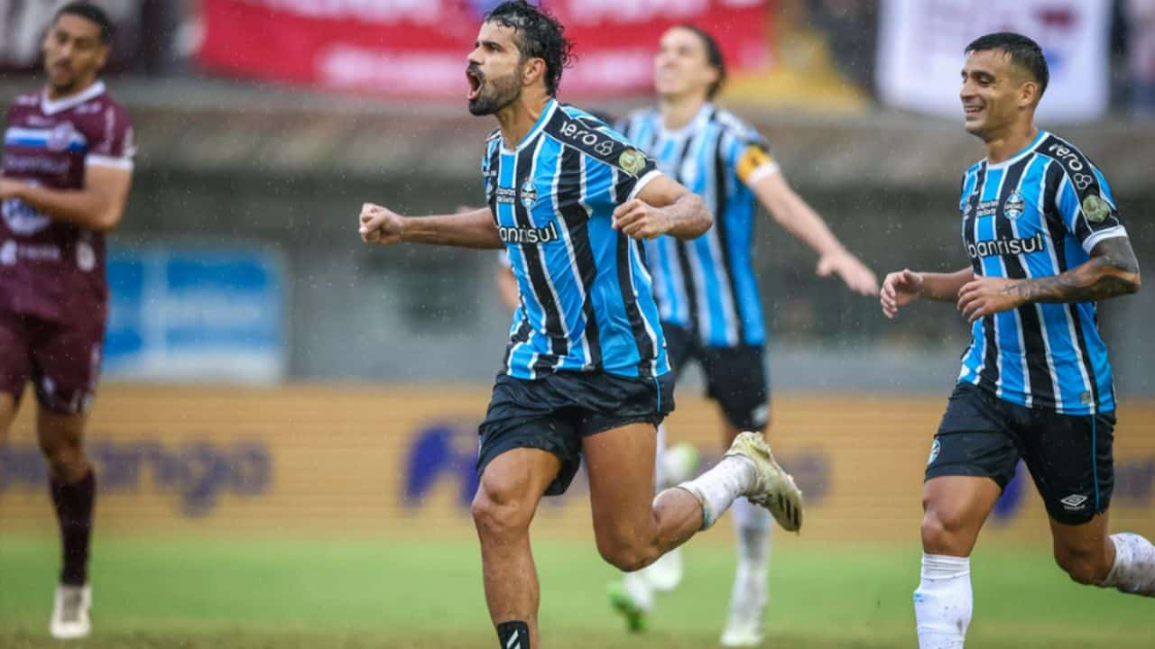 Diego Costa precisa ser o nome do Grêmio na Libertadores