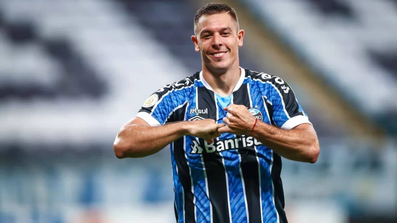 Lei do ex na Libertadores? Em quem o Grêmio deve ficar