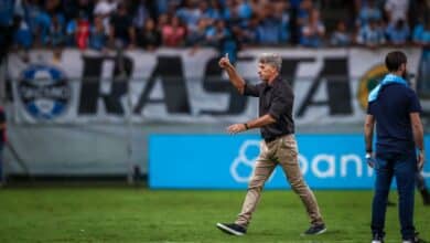 Renato alfineta rival do Grêmio