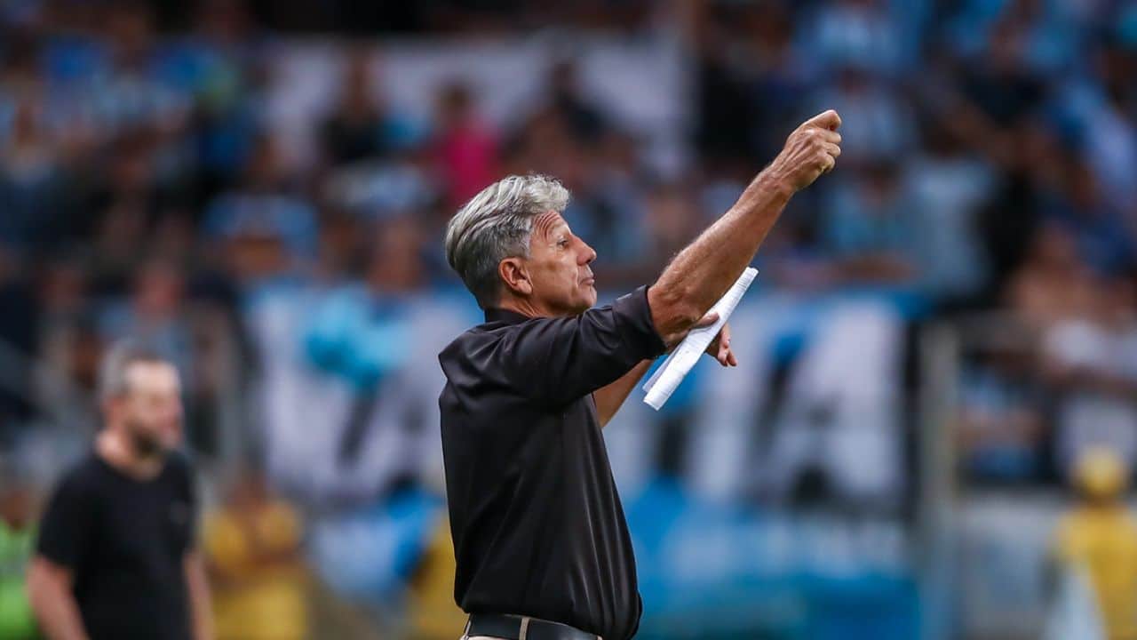 Renato Portaluppi fala sobre arbitragem em Grêmio x Caxias