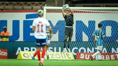 Rafael cabral em sua estreia com a camisa do Grêmio contra o Bahia