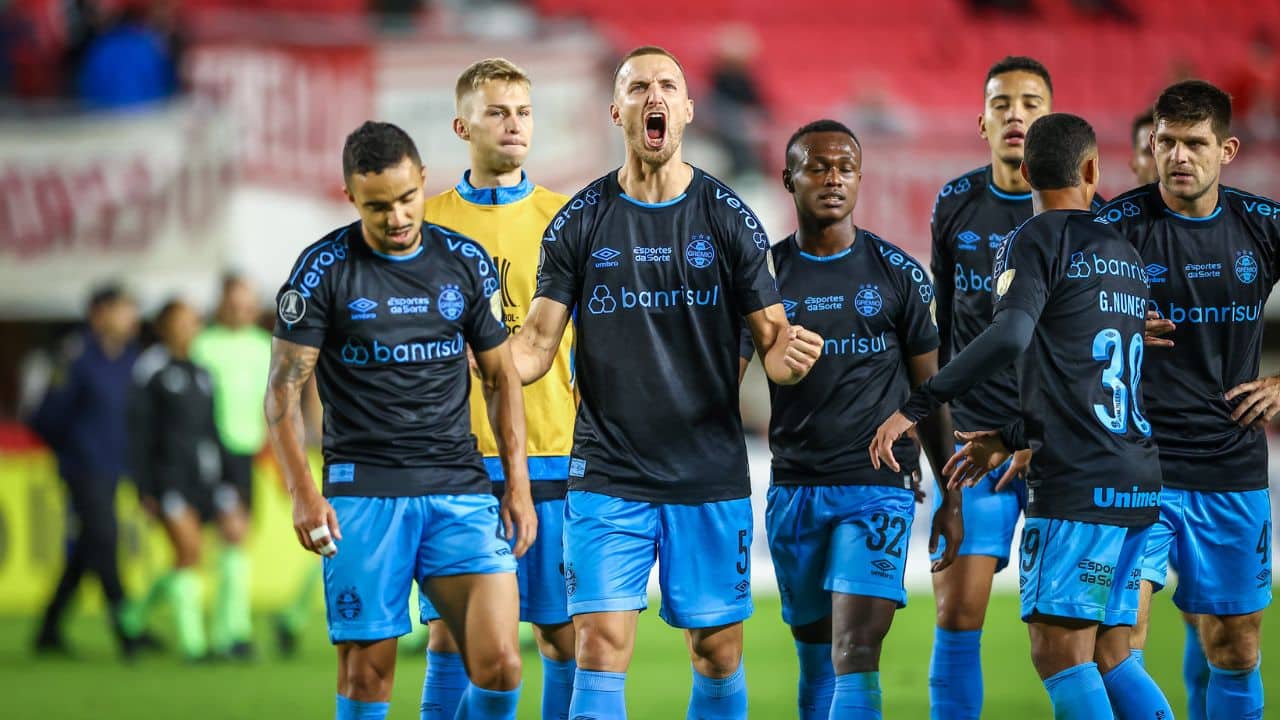 Grêmio faz história entre times brasileiros após vitória na Argentina pela Libertadores