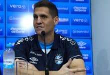 Rafael Cabral bate no peito e revela qual a motivação para jogar no Grêmio