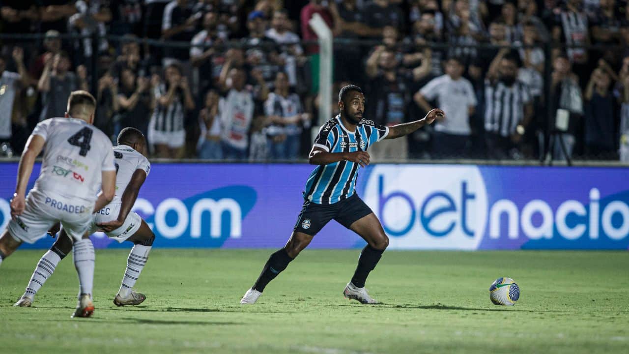 Destaque contra o Operário/PR, qual é o salário de Everton Galdino no Grêmio?