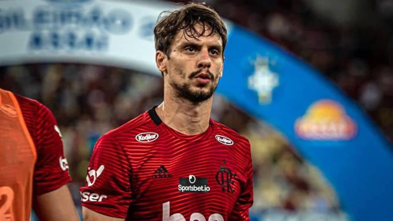 Grêmio anuncia Rodrigo Caio para o restante da temporada