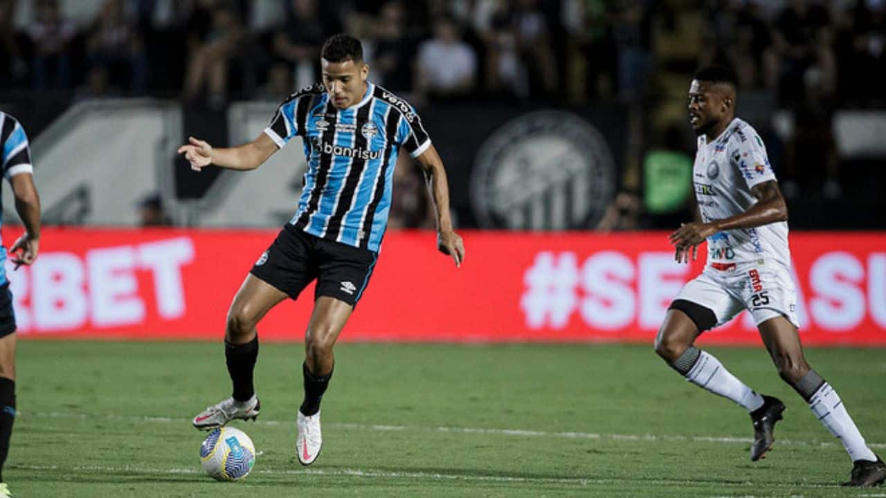 Zagueiro Gustavo Martins -Operario x Grêmio